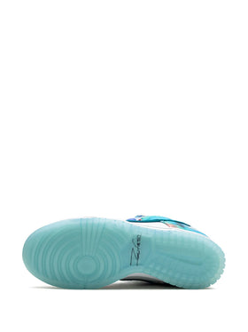 NIKE SB DUNK LOW Futura Laboratories