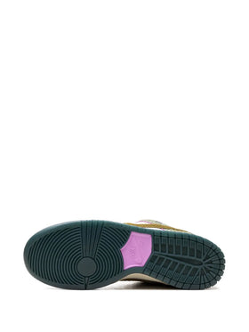 Alexis Sablone x Nike Dunk Low SB 'Chameleon'