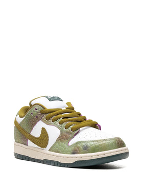 Alexis Sablone x Nike Dunk Low SB 'Chameleon'