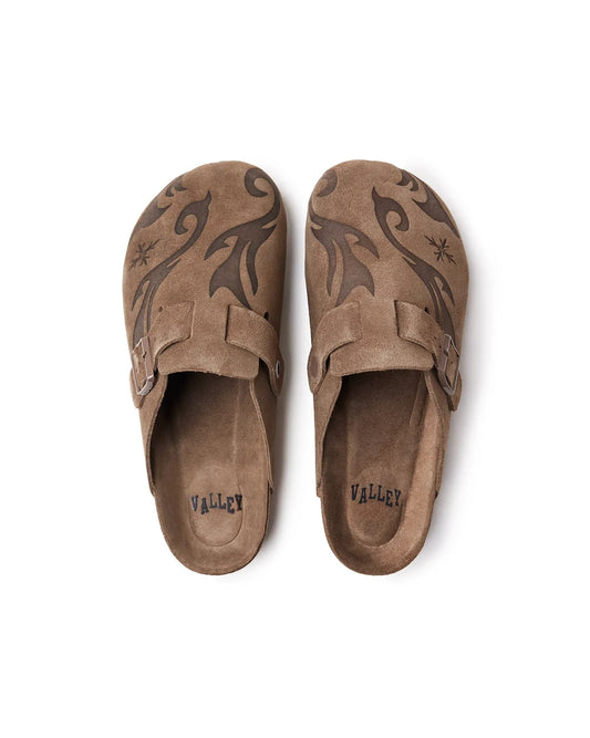 CHOCOLATE CLOGS - Vale Forever
