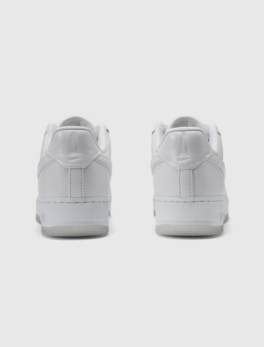 Nike Air Force 1 x A Ma Maniere "Triple White"