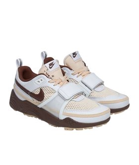 Travis Scott x Nike Zoom Field Jaxx “Light Chocolate”